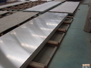 怎樣區(qū)分熱處理件和沒有熱處理的模具鋼？模具熱處理過后表面用什么洗白？